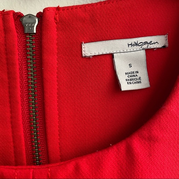 HALOGEN red sleeveless top with back zipper - Picture 3 of 3
